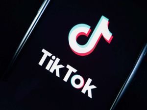 Pakistan "Ahlaksız ve müstehcen" içerikler gerekçesiyle TikTok'u askıya aldı