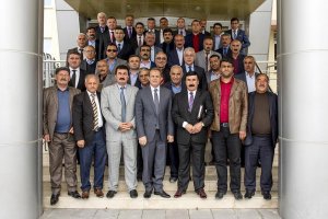 Vali İbrahim Taşyapan, Van muhtarlarıyla bir araya geldi