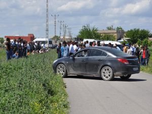 DEDAŞ'a kızdılar yolu kapattılar!