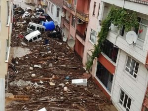 AFAD'dan Sinop Kastamonu ve Bartın'daki sel taşkınına ilişkin açıklama