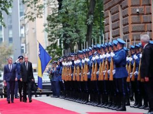 Cumhurbaşkanı Erdoğan Bosna Hersek’te resmi törenle karşılandı