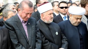 Erdoğan'ın gözyaşlarından etkilendi birinci oldu