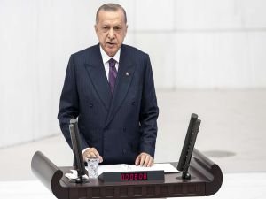 Erdoğan'dan Meclis'te grubu bulunan siyasi partilere yeni anayasa çağrısı