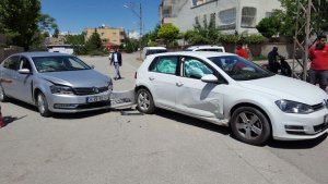 Kontrolsüz çıkış araçların pert olmasına neden oldu