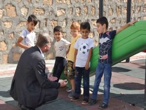 HÜDA PAR’ın Kayapınar Belde Belediyesi Başkanı Özhan hizmetleriyle adından söz ettiriyor