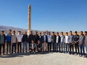 Batman Üniversitesi İdeal Gençlik Topluluğu Hasankeyf'te bir araya geldi