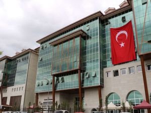 Karabük Üniversitesi Mimarlık Fakültesine Başak Cengiz'in adı verildi