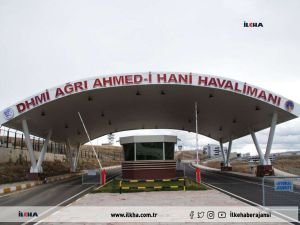 Hava muhalefeti nedeni ile Ağrı-İstanbul uçağı iptal oldu