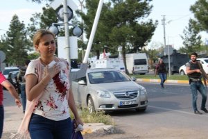 Diyarbakır'daki bombalı saldırıda: 3 Ölü 22 yaralı