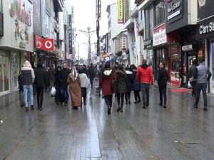 Halk asgari ücrete yapılan zammı değerlendirdi