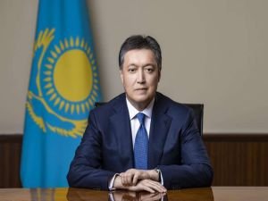 Kazakistan'da hükümet istifa etti