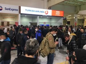 Diyarbakır’daki uçuşlar iptal edildi