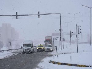 İstanbul otogarlarından çıkışlar başlıyor