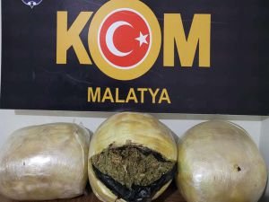 Yolcu otobüsünde 12 kilogram esrar ele geçirildi