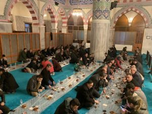 Van'da "Ümmet iftarı" programı düzenlendi