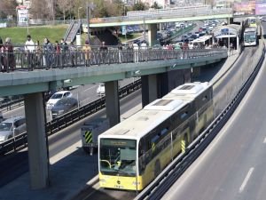 İstanbullulardan toplu taşımaya ikinci kez yapılan zamma tepki