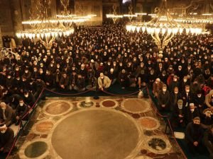 Ayasofya Camii en yoğun gününü bu bayram yaşadı