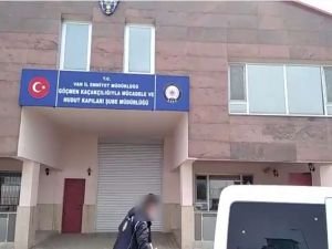 Van’da 9 göçmen kaçakçısı organizatör yakalandı