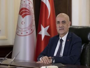 Bakan Kirişci: Ukrayna'dan yüzde 25 indirimle tahıl alma mutabakatımız var