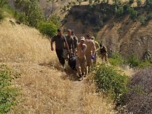 Bitlis-Diyarbakır karayolu dere yatağında erkek cesedi bulundu