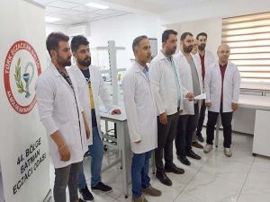 Eczacılar: İki eczaneden biri kapanma tehlikesi yaşıyor