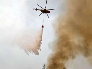 Yunanistan'da yangın söndürme helikopteri düştü