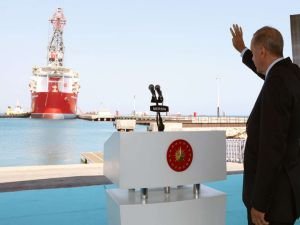Abdülhamid Han sondaj gemisi ilk görev yerine uğurlandı