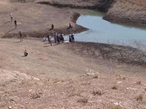 Ilısu Baraj Gölüne giren 7 yaşındaki çocuk boğuldu