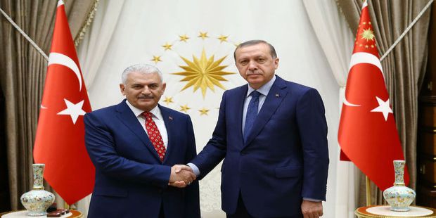 Başbakan Yıldırım kurulan yeni kabineyi açıkladı