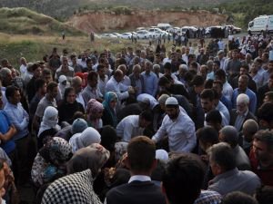 Belçika'da katledilen Salih Kaya köyünde defnedildi