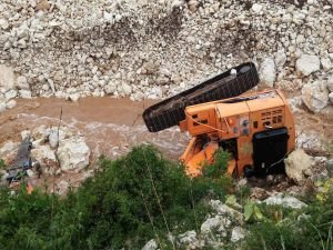 Mersin'de karayolunda heyelan