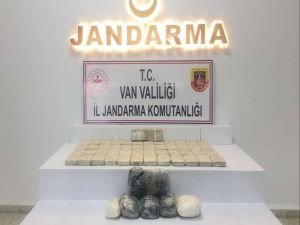 Van'da 32 kilogram uyuşturucu ele geçirildi