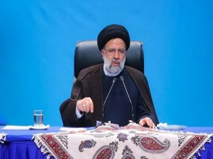 İran Cumhurbaşkanı Reisi: Düşmanlar kaos çıkarmak istiyor