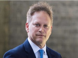 İngiltere'nin yeni İçişleri Bakanı Grant Shapps oldu