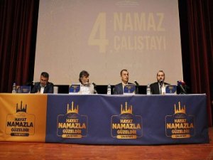 Batman'daki "Namaz Çalıştayı" konuşmacılarla devam ediyor