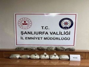 Uygulama noktasında durdurulan araçta uyuşturucu madde ele geçirildi