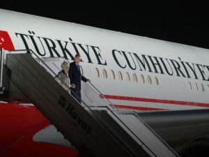 Cumhurbaşkanı Erdoğan Türkiye'ye döndü