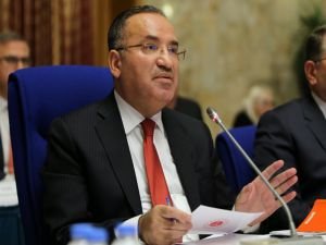 Bakan Bozdağ: Başörtüsü teklifi haftaya Meclis'e sunulacak