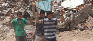 Sivilim diyen genç bakın kim çıktı