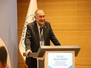 Prof. Dr. Nevzat Tarhan: “Çocuk ruh sağlığı konusunda önlem almalıyız”