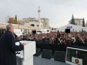 Cumhurbaşkanı Erdoğan temel atma töreninde konuştu: 650 bin konutu 1 yıl içinde teslim edeceğiz