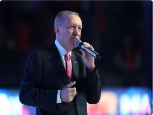 AK Parti Seçim Beyannamesi açıklandı