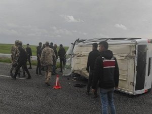 Diyarbakır-Silvan karayolunda kaza: 12 yaralı