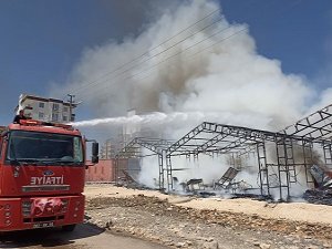 Adıyaman'da çadırkentte yangın