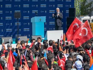 Yapıcıoğlu: Öz vatanında parya olmak istemiyorsan CHP zihniyetine geçit vermemelisin