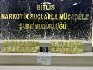 Bitlis'te 10 kilogram eroin ele geçirildi