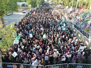 Kur'an sevdalısı kadınlar: Kur'an-ı Kerim her zaman baş tacımız olmalı