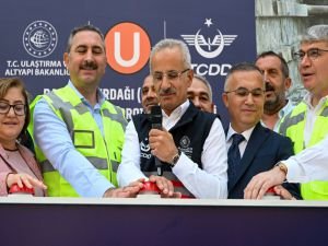 Türkiye'nin en uzun demiryolu tünelinde ışık göründü