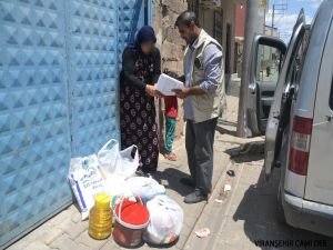 Binlerce aileye Umut Kervanı Platformundan Ramazan yardımı