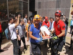 Van'da deprem tatbikatı yapıldı